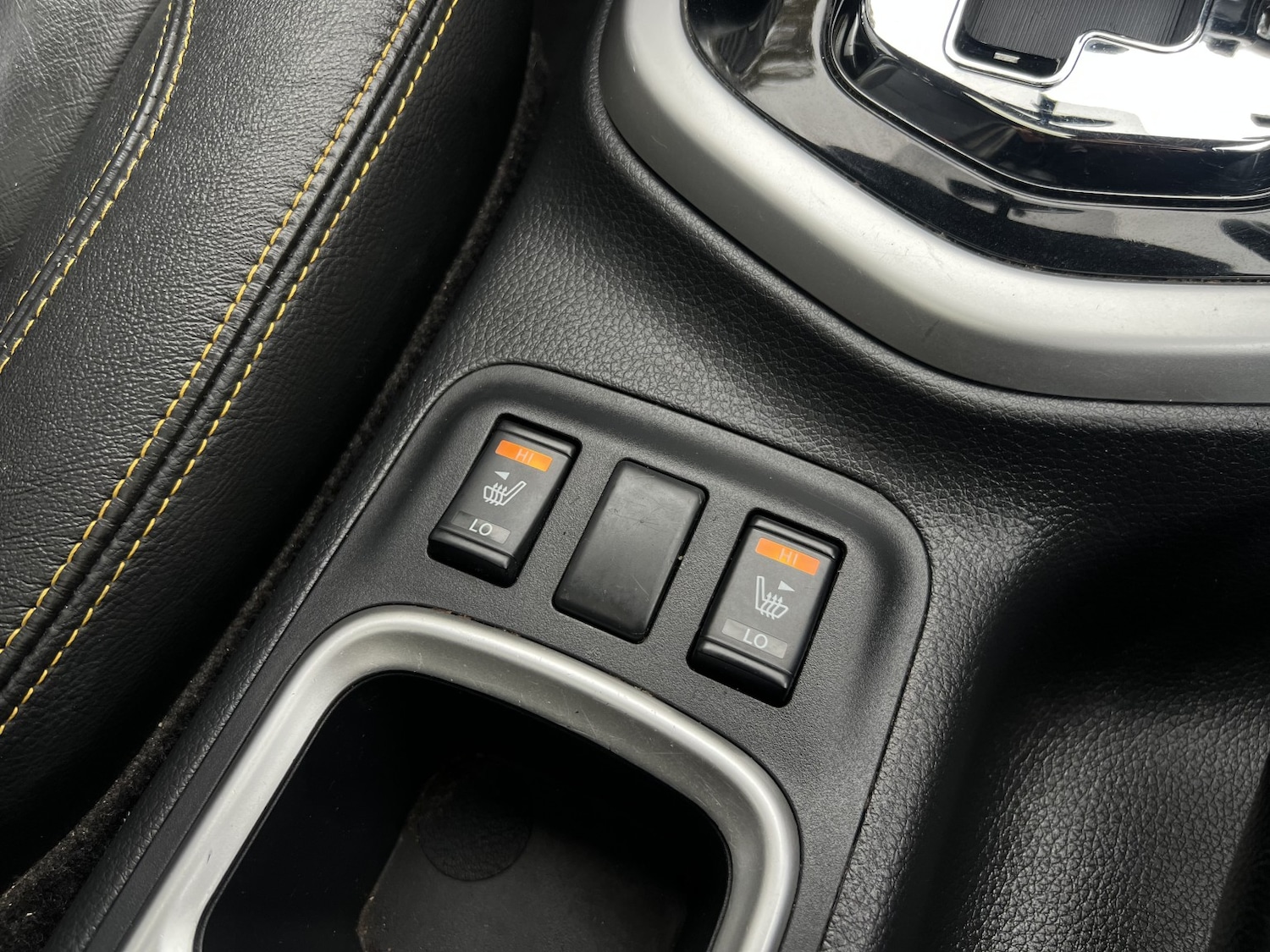 Used Nissan Navara 2019 for sale - 76884916: Photo 19