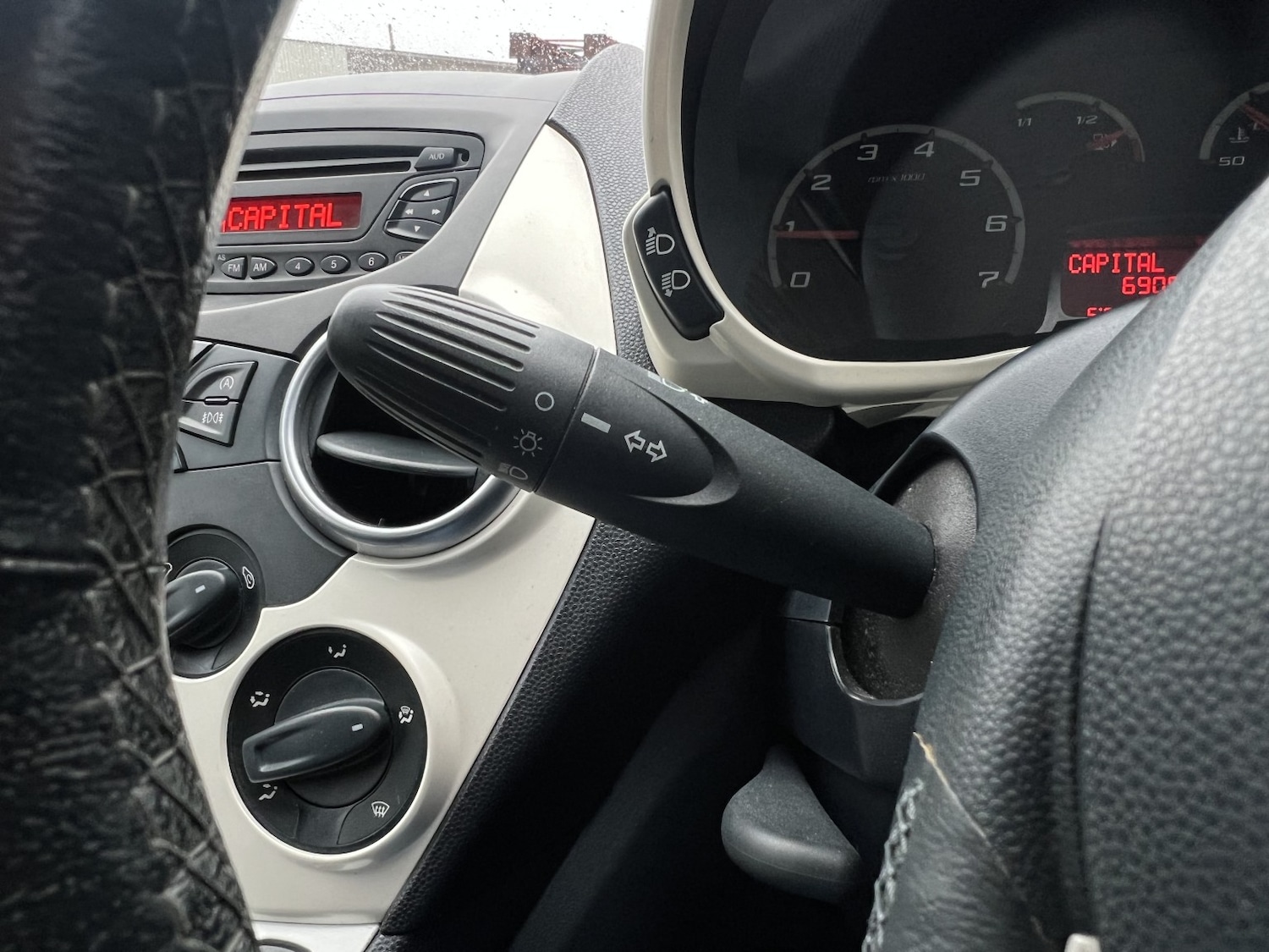 Used Ford Ka 2011 for sale - 76687231: Photo 22