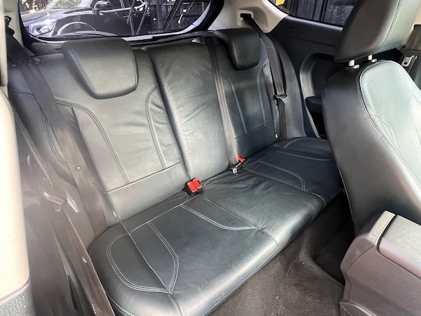Used Ford Fiesta 2010 for sale - 75074439: Photo 16
