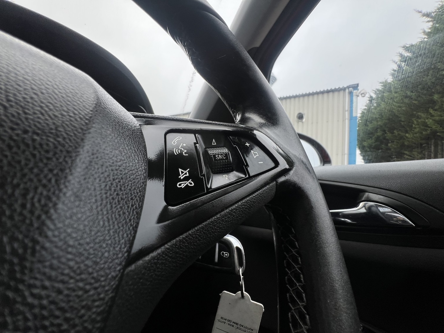 Used Vauxhall Corsa 2015 for sale - 76510817: Photo 18