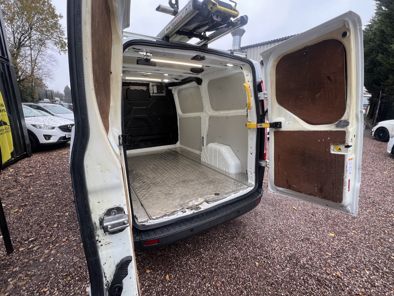 Used Ford Transit Custom 2022 for sale - 76769812: Photo 35