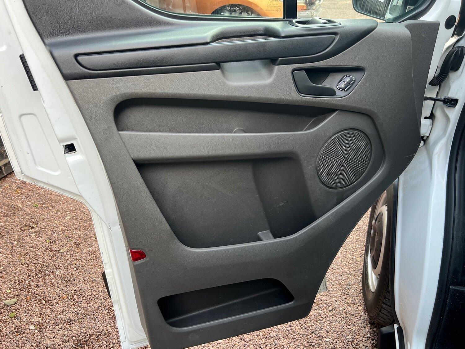 Used Ford Transit Custom 2018 for sale - 76605958: Photo 40