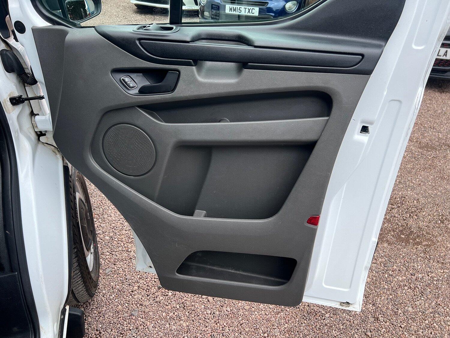 Used Ford Transit Custom 2018 for sale - 76605958: Photo 8