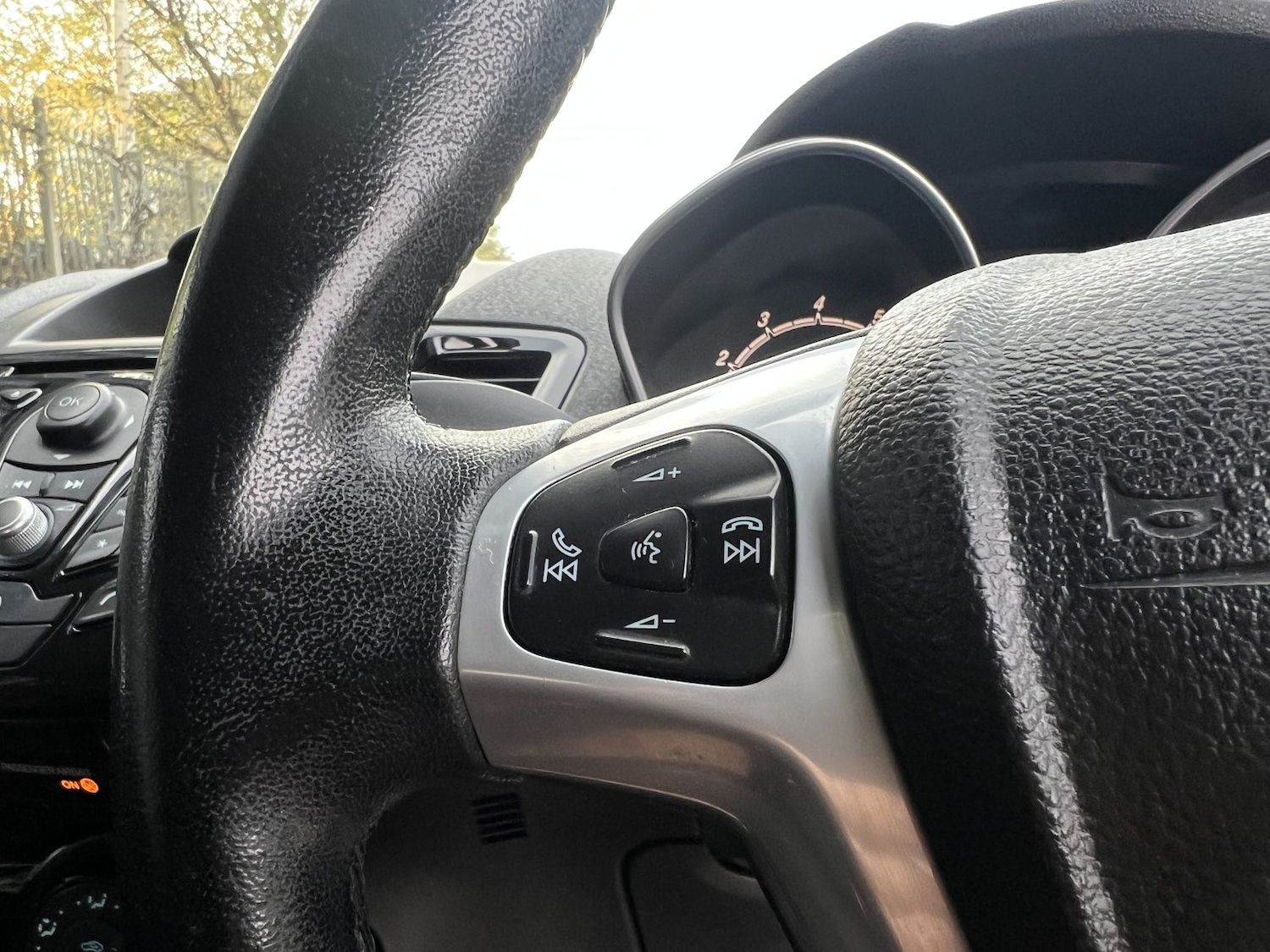 Used Ford Fiesta 2013 for sale - 76605753: Photo 11