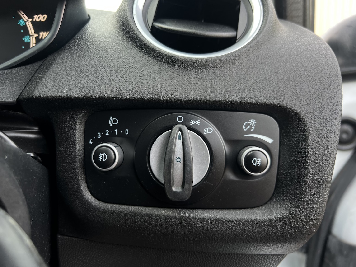 Used Ford Fiesta 2013 for sale - 76605753: Photo 14