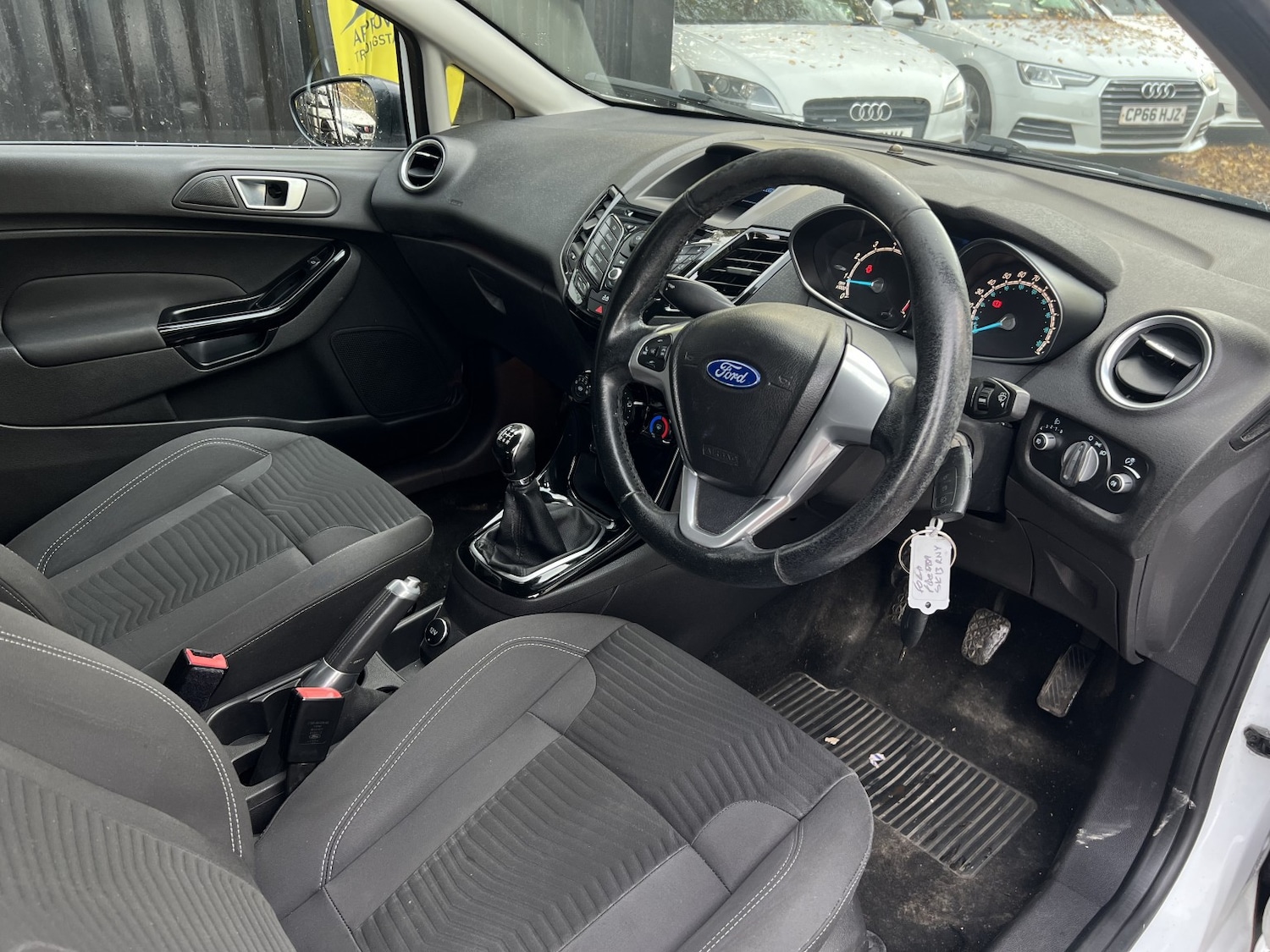 Used Ford Fiesta 2013 for sale - 76605753: Photo 7