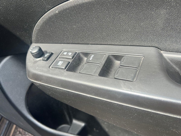 Used Suzuki Swift 2013 for sale - 75561657: Photo 11