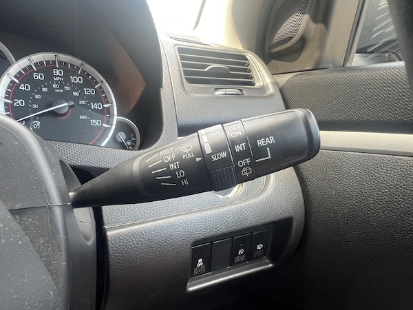 Used Suzuki Swift 2013 for sale - 75561657: Photo 15