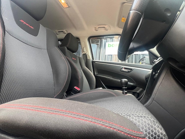 Used Suzuki Swift 2013 for sale - 75561657: Photo 27