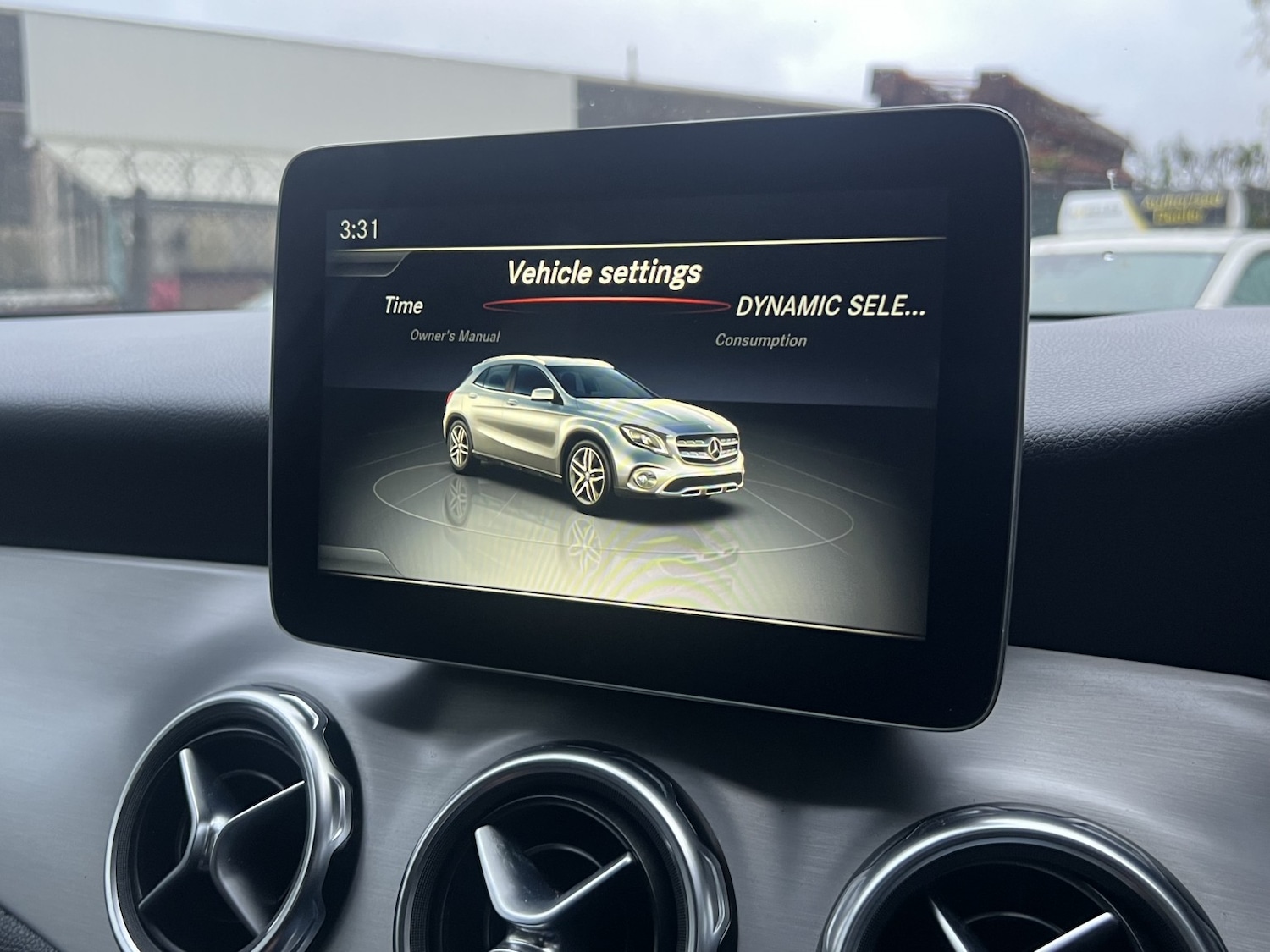 Used Mercedes-Benz GLA 2017 for sale - 76687128: Photo 33