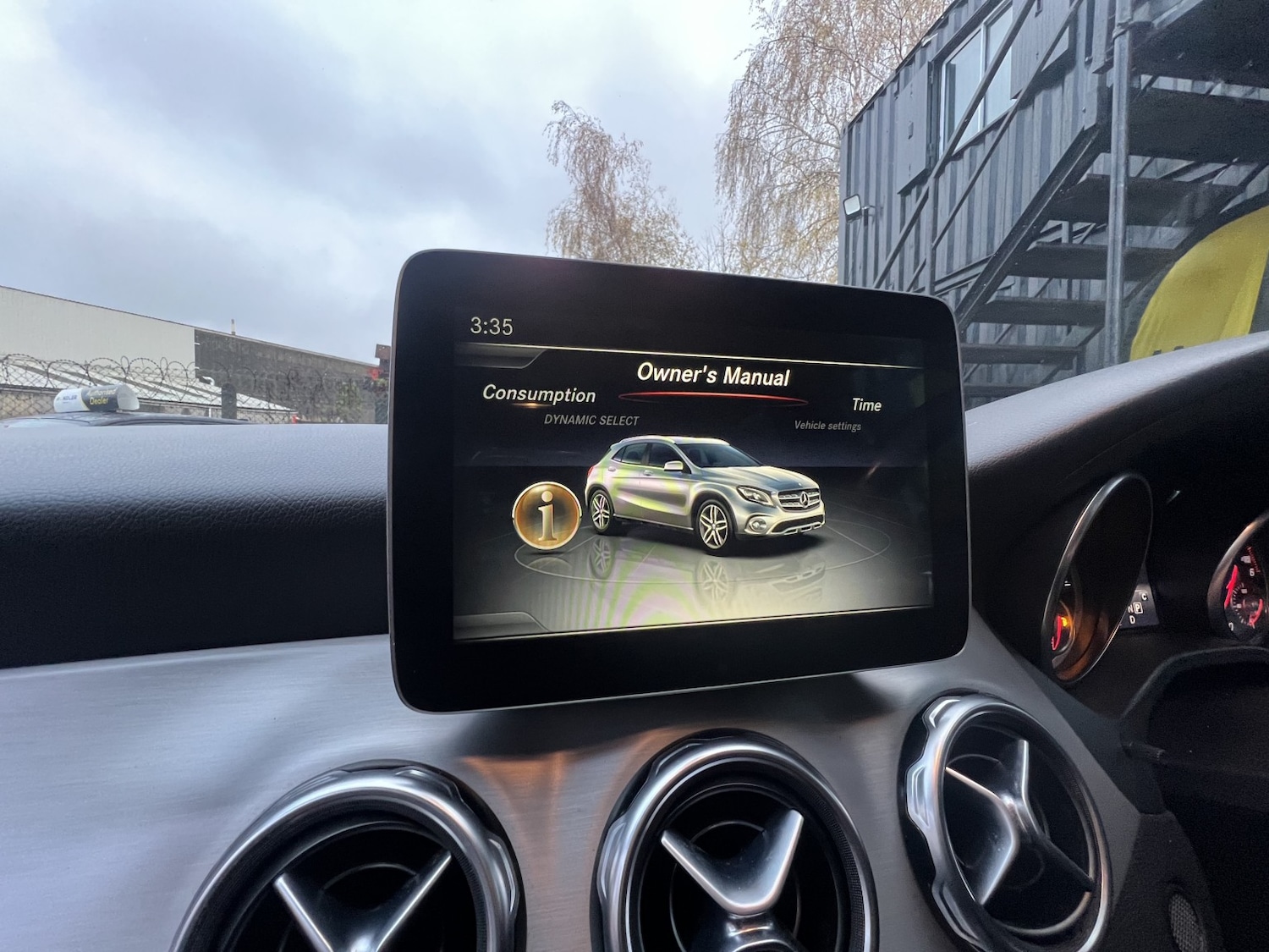 Used Mercedes-Benz GLA 2017 for sale - 76687128: Photo 56