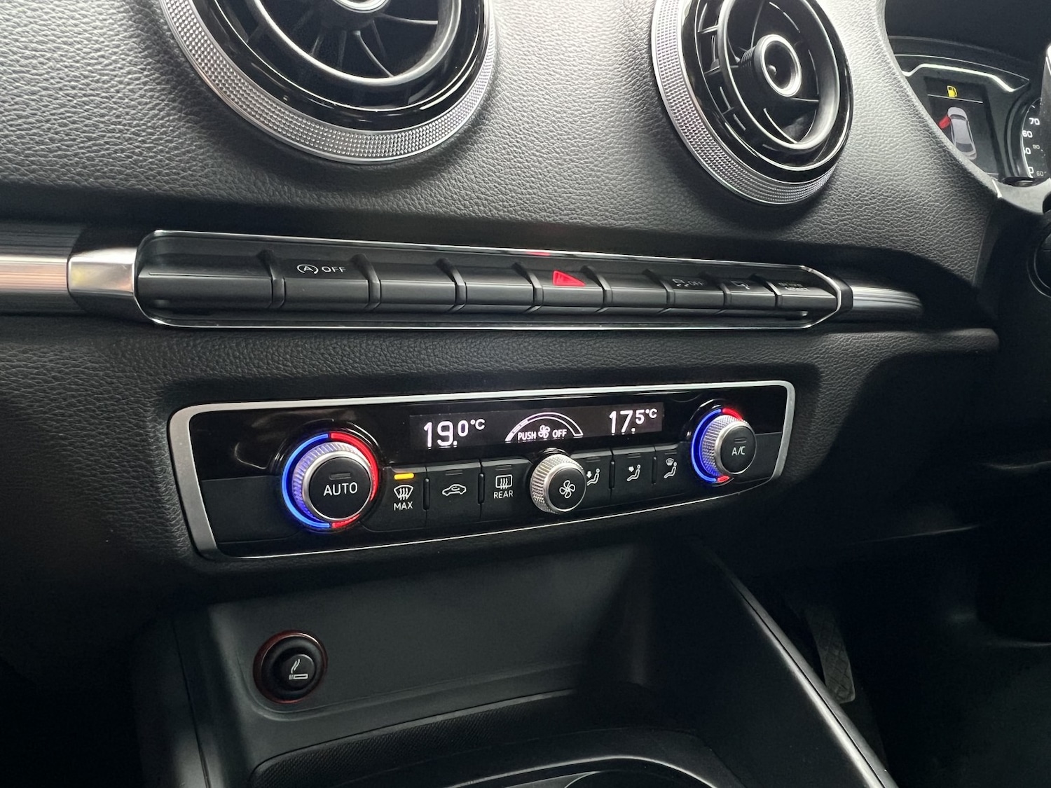 Used Audi A3 2014 for sale - 76418347: Photo 37