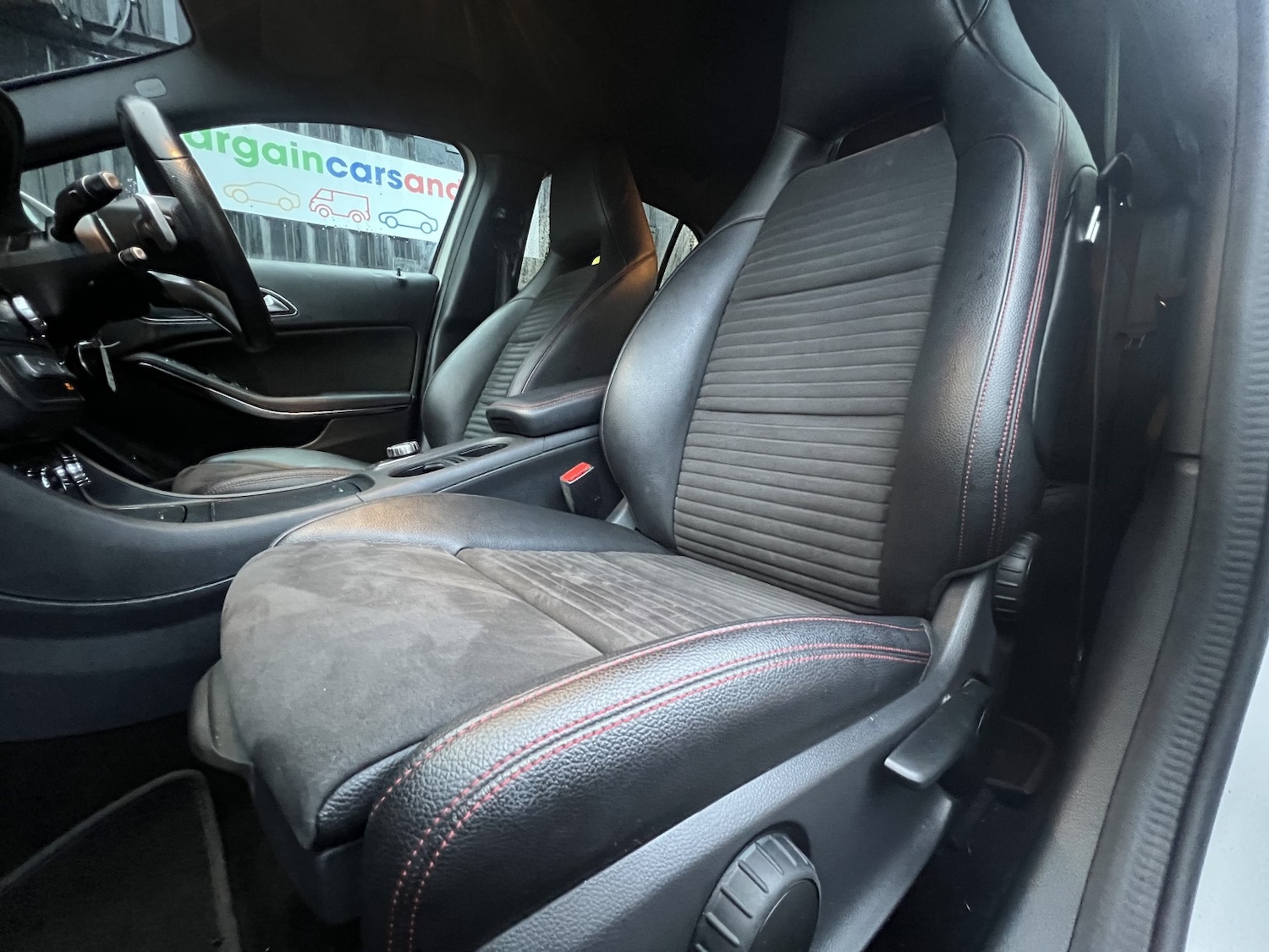 Used Mercedes-Benz GLA 2017 for sale - 76769817: Photo 58