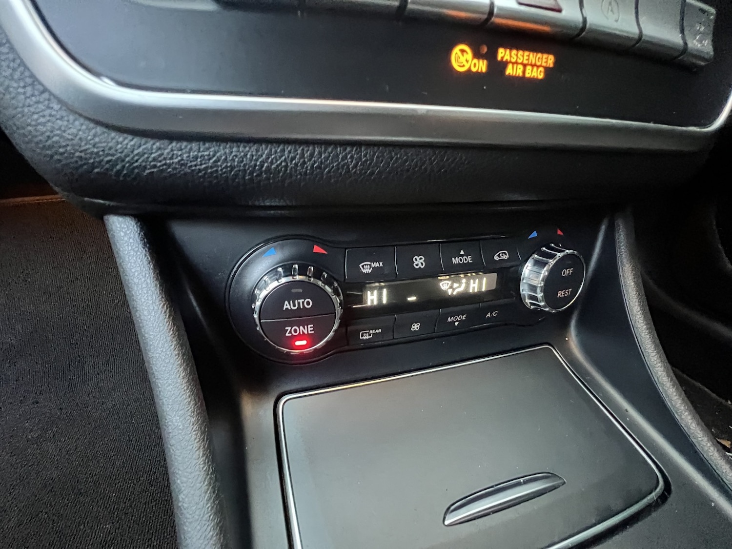 Used Mercedes-Benz GLA 2017 for sale - 76769817: Photo 60