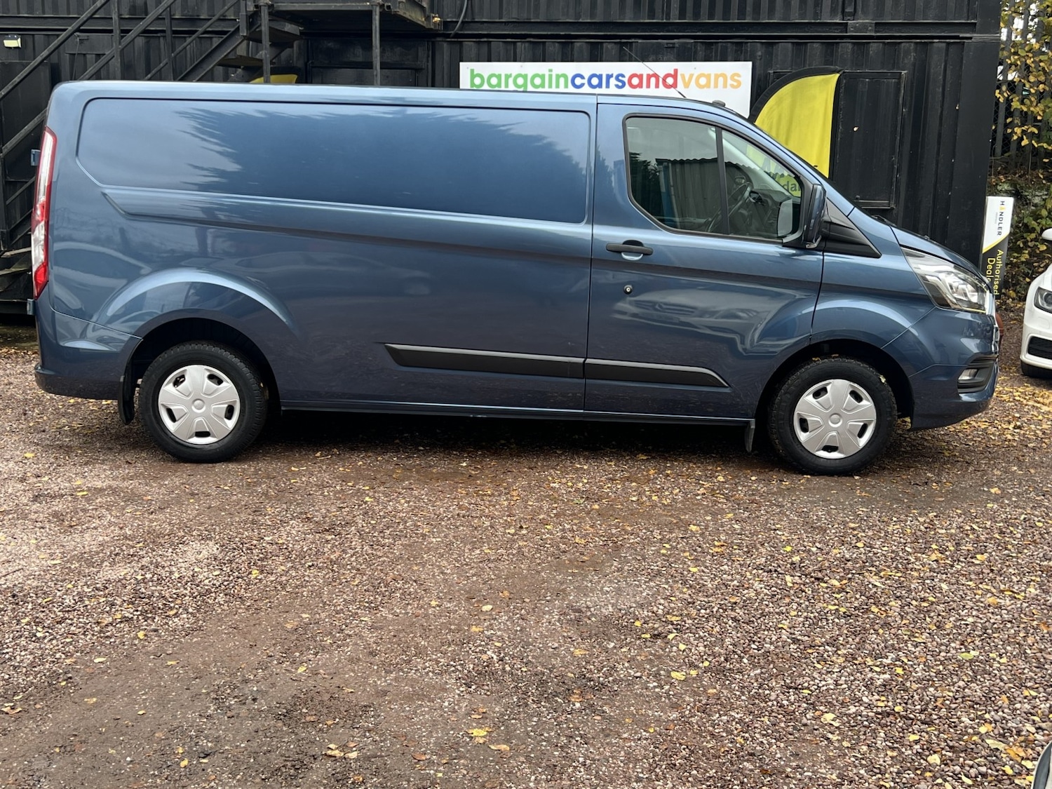 Used Ford Transit Custom 2018 for sale - 76471221: Photo 2