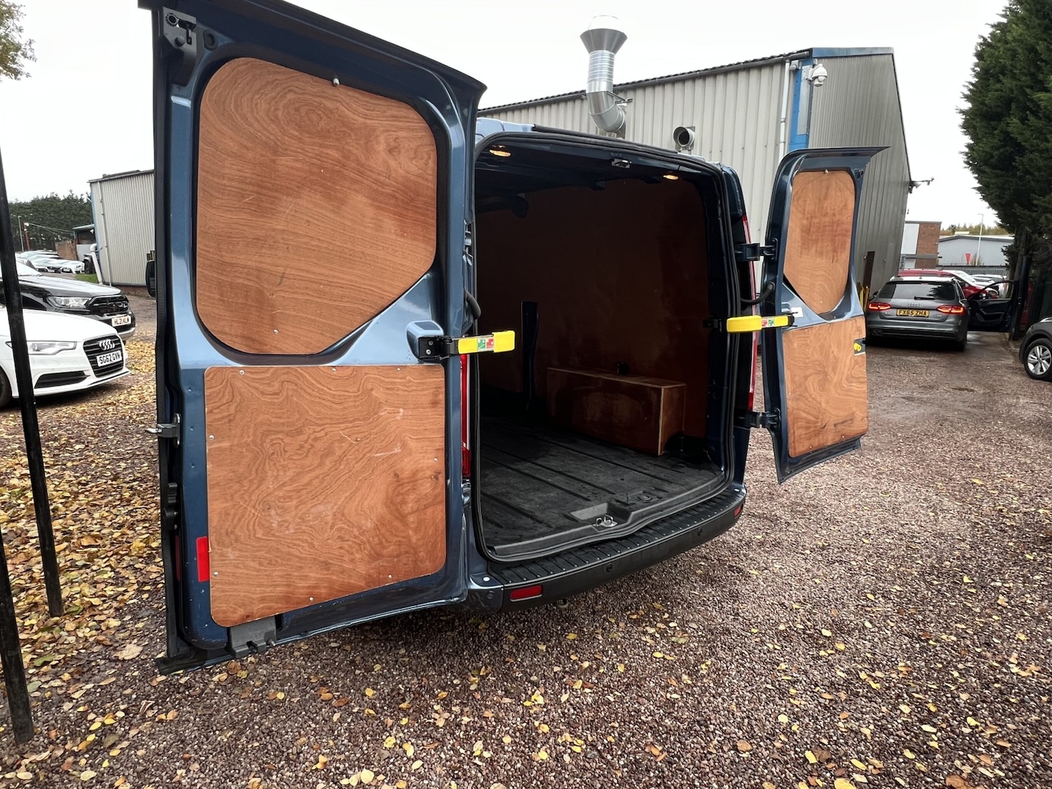 Used Ford Transit Custom 2018 for sale - 76471221: Photo 32