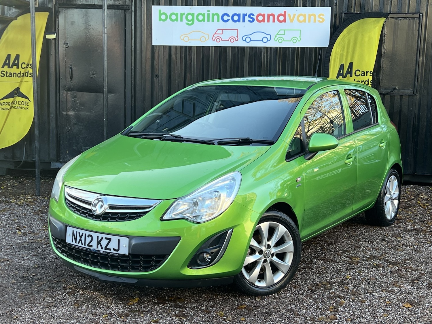 Used Vauxhall Corsa 2012 for sale - 76830399: Photo 4
