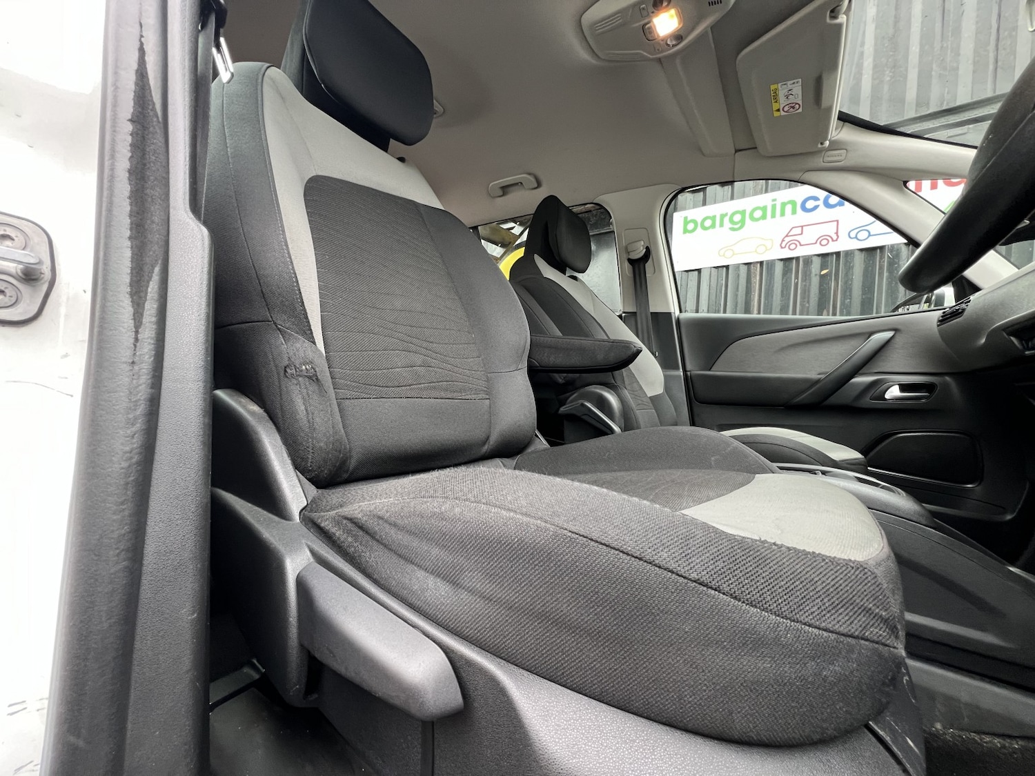 Used Citroen C4 Grand Picasso 2015 for sale - 76482915: Photo 25