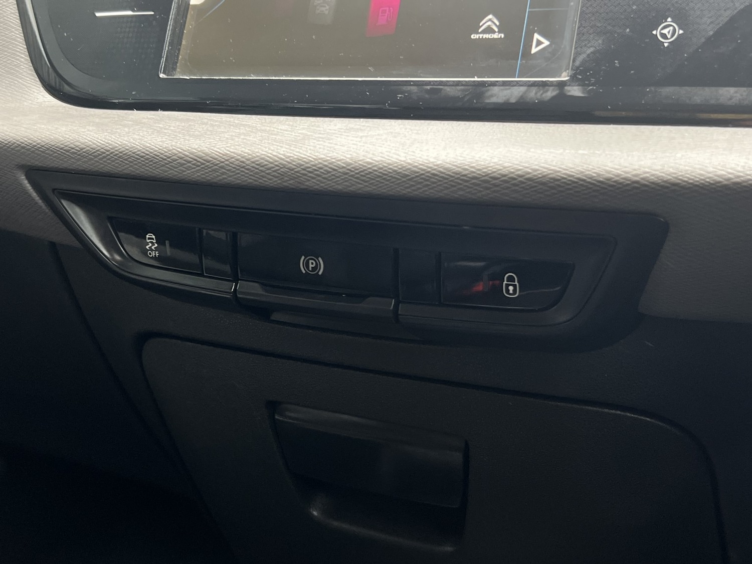 Used Citroen C4 Grand Picasso 2015 for sale - 76482915: Photo 26