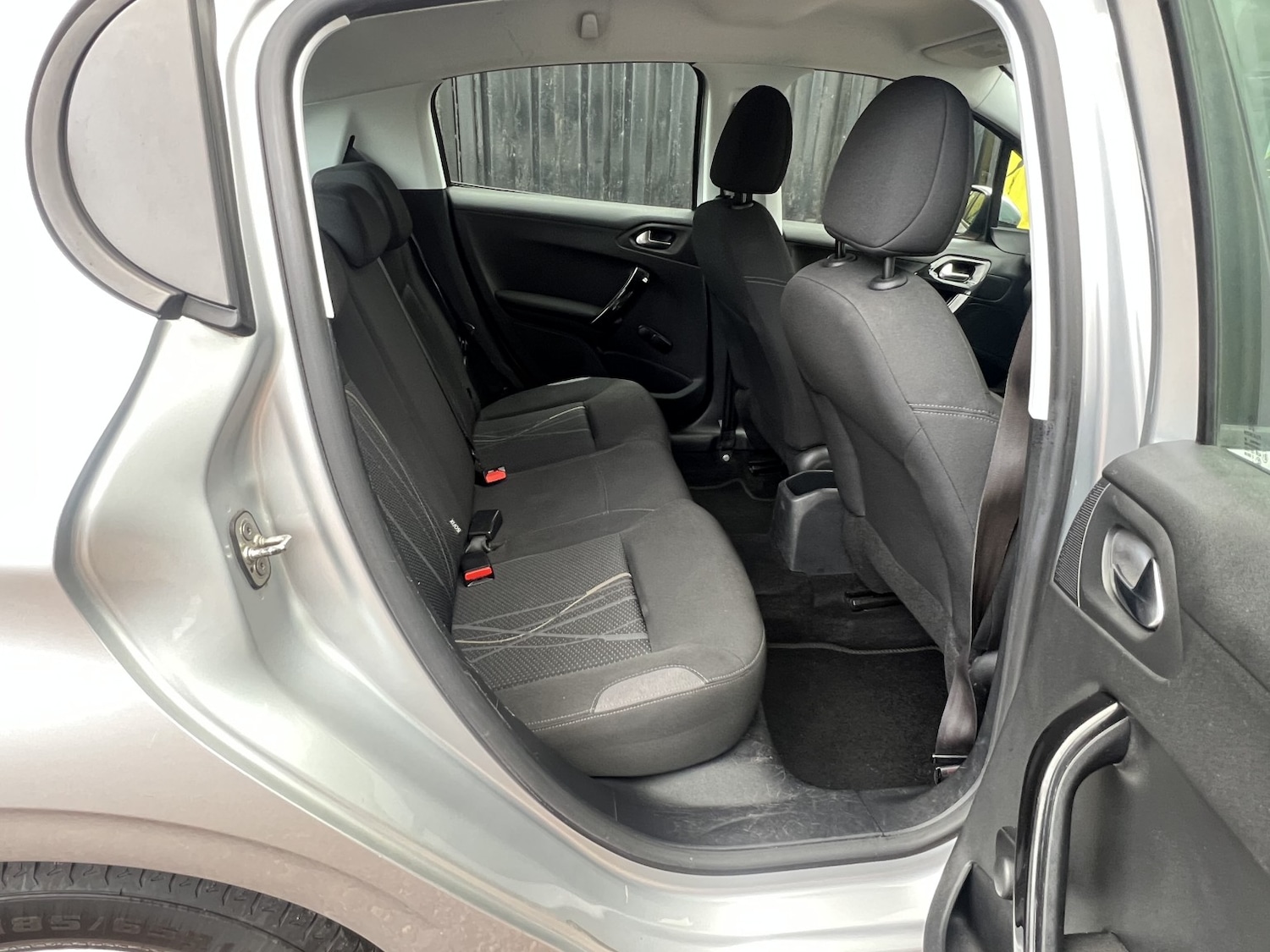 Used Peugeot 208 2012 for sale - 76369315: Photo 27