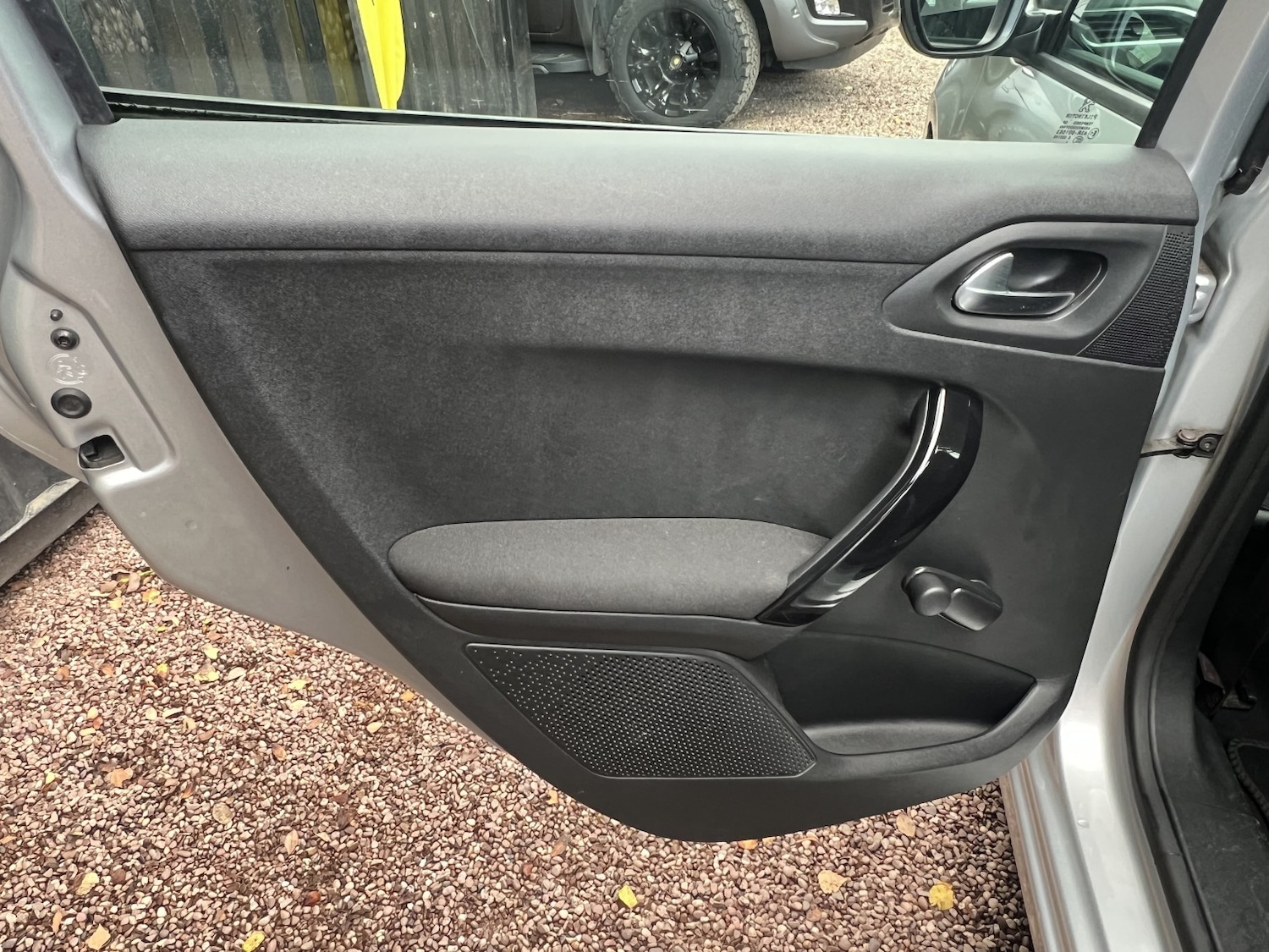 Used Peugeot 208 2012 for sale - 76369315: Photo 37