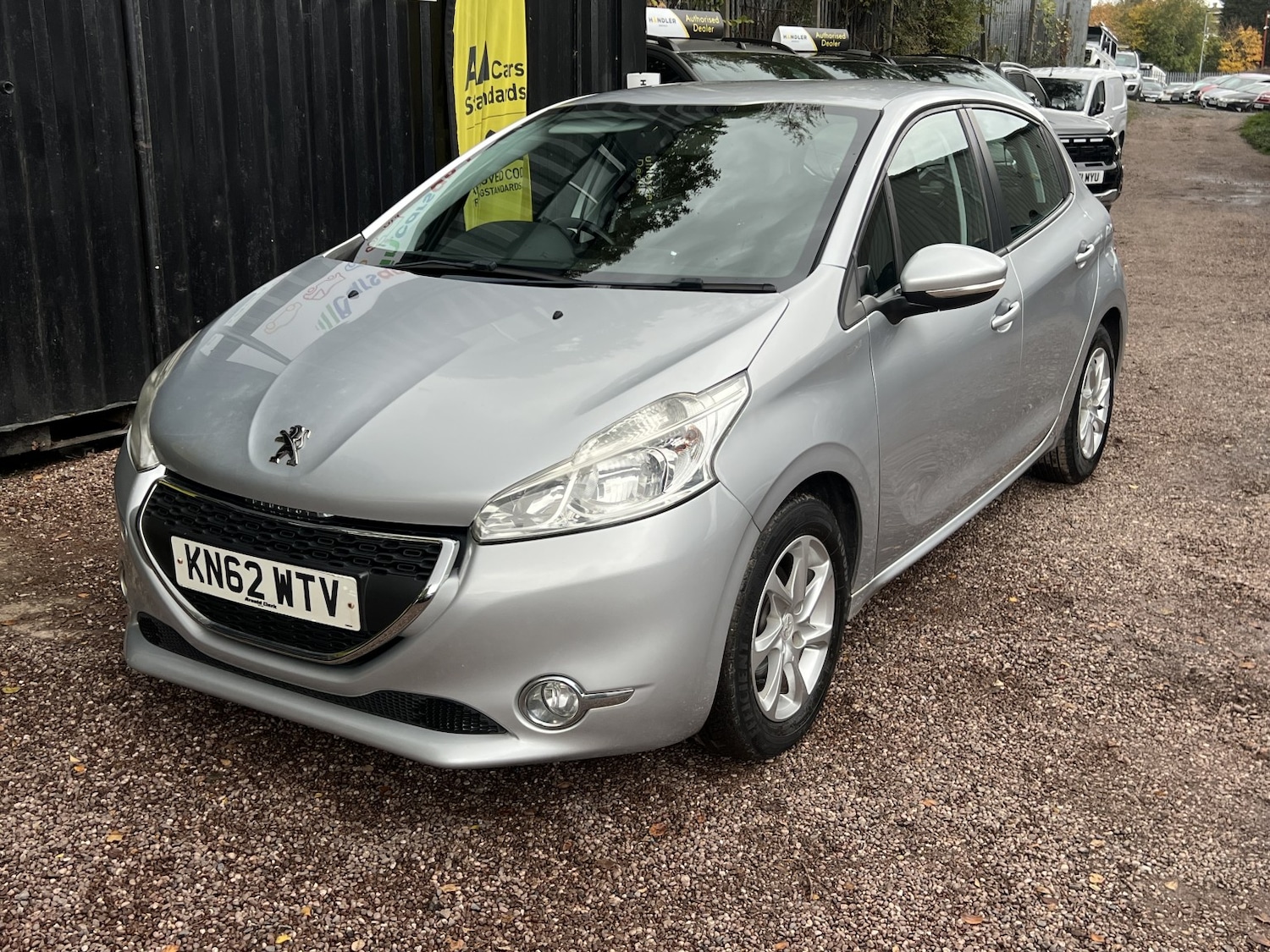Used Peugeot 208 2012 for sale - 76369315: Photo 51