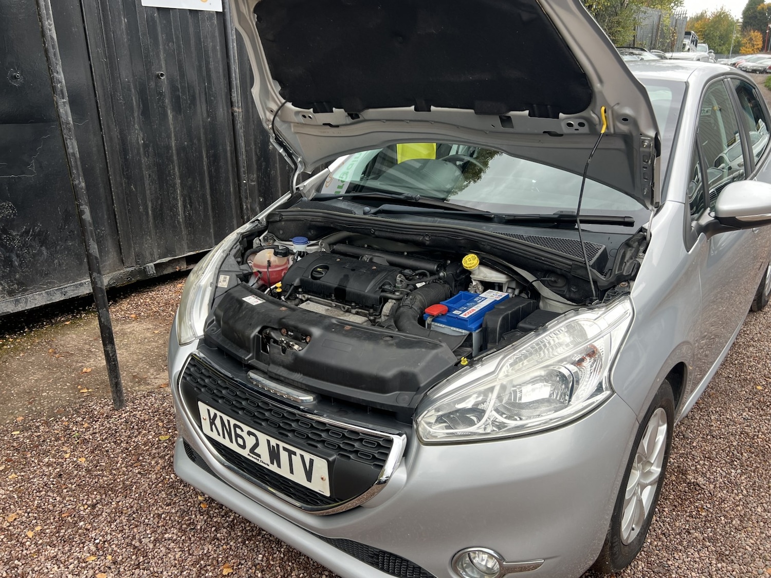 Used Peugeot 208 2012 for sale - 76369315: Photo 58