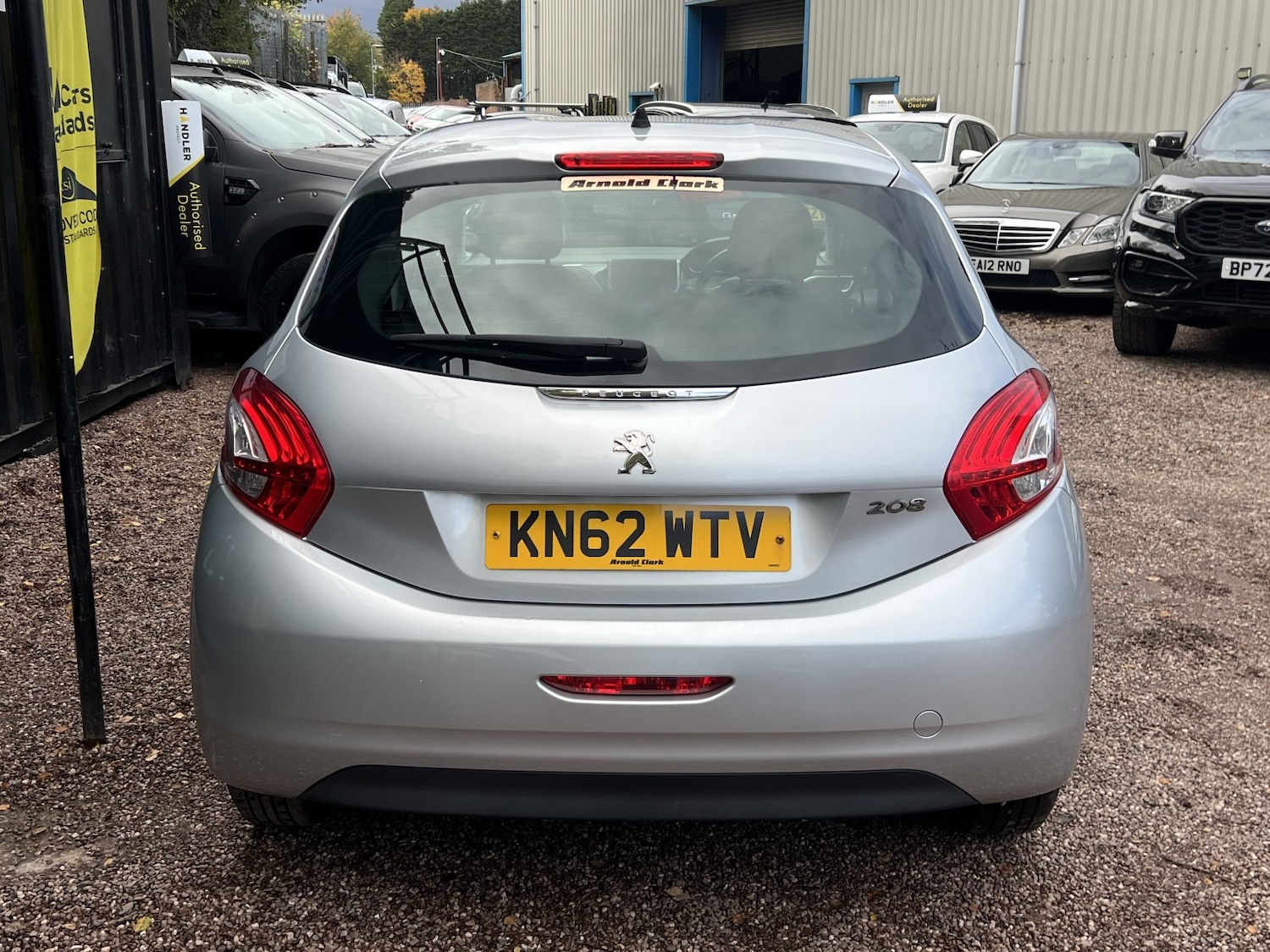 Used Peugeot 208 2012 for sale - 76369315: Photo 7