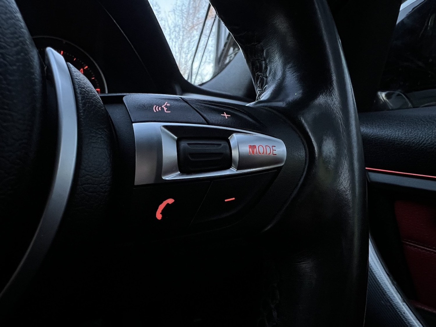 Used BMW 3 Series 2012 for sale - 76830374: Photo 22