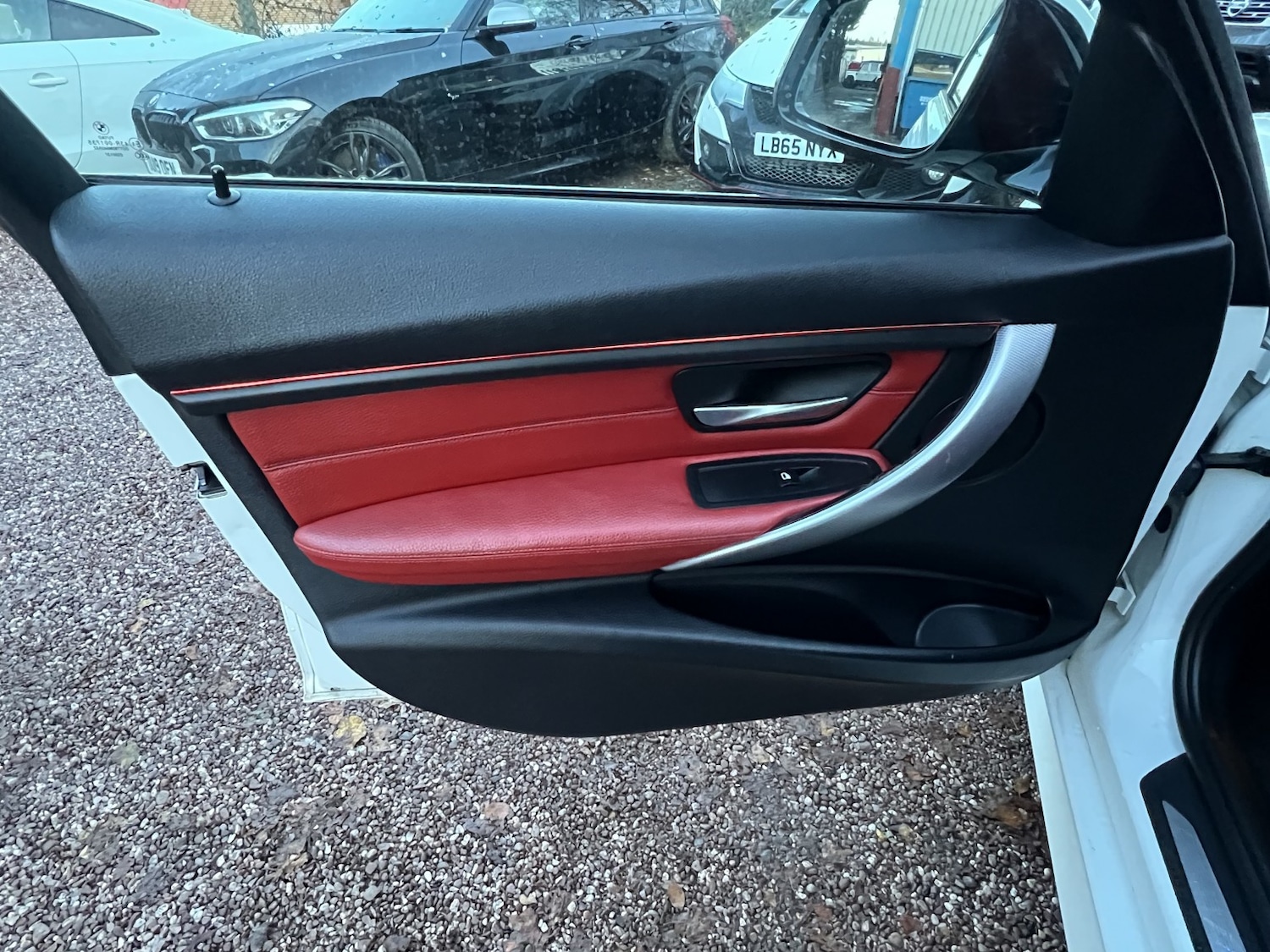 Used BMW 3 Series 2012 for sale - 76830374: Photo 45