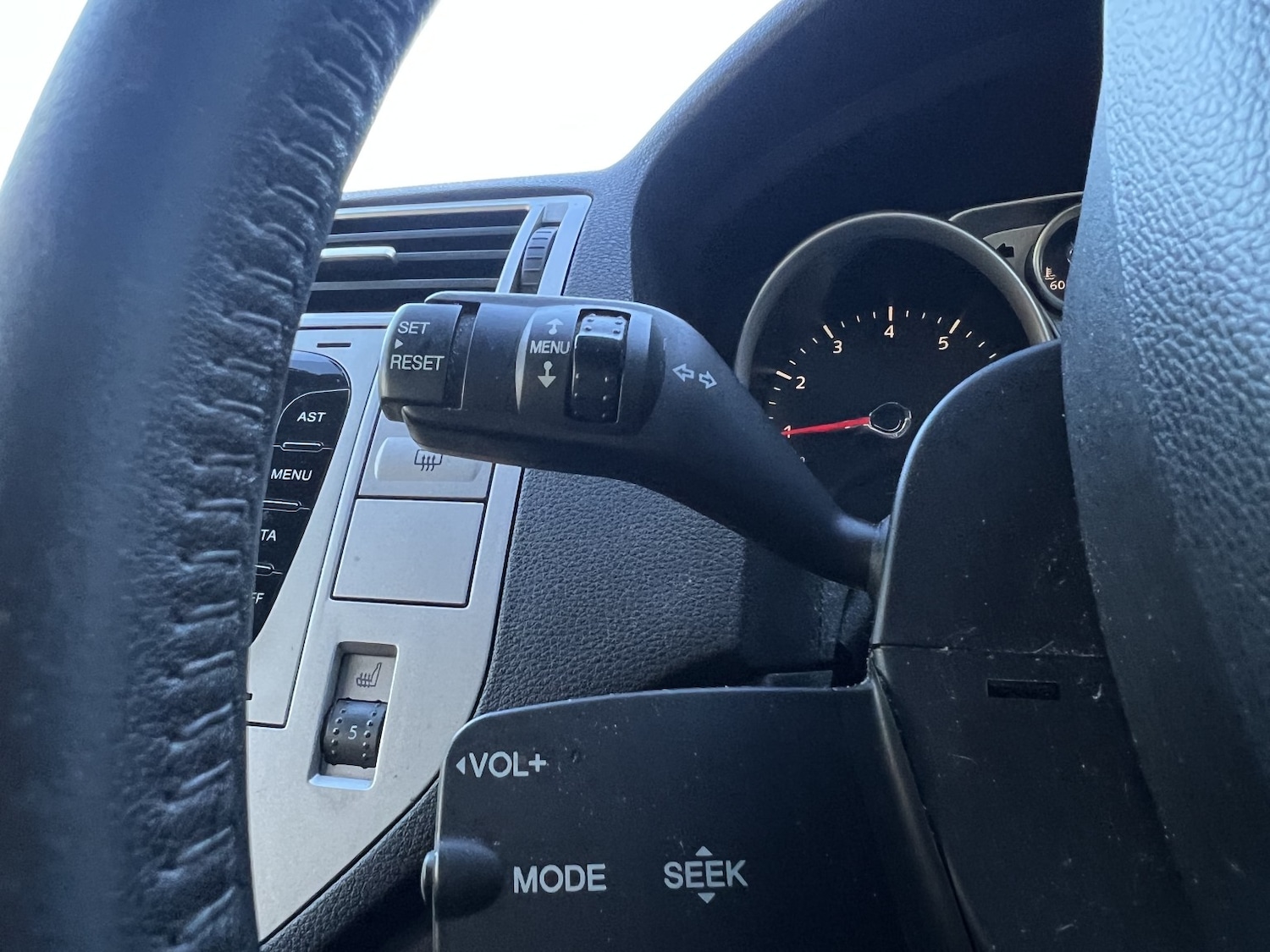 Used Ford C-Max 2010 for sale - 76830372: Photo 21