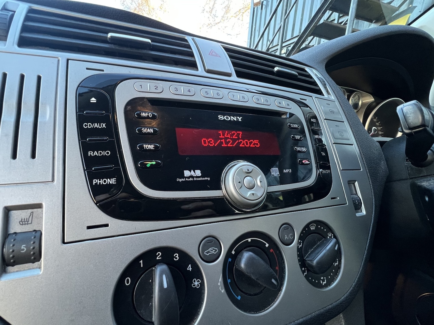 Used Ford C-Max 2010 for sale - 76830372: Photo 44