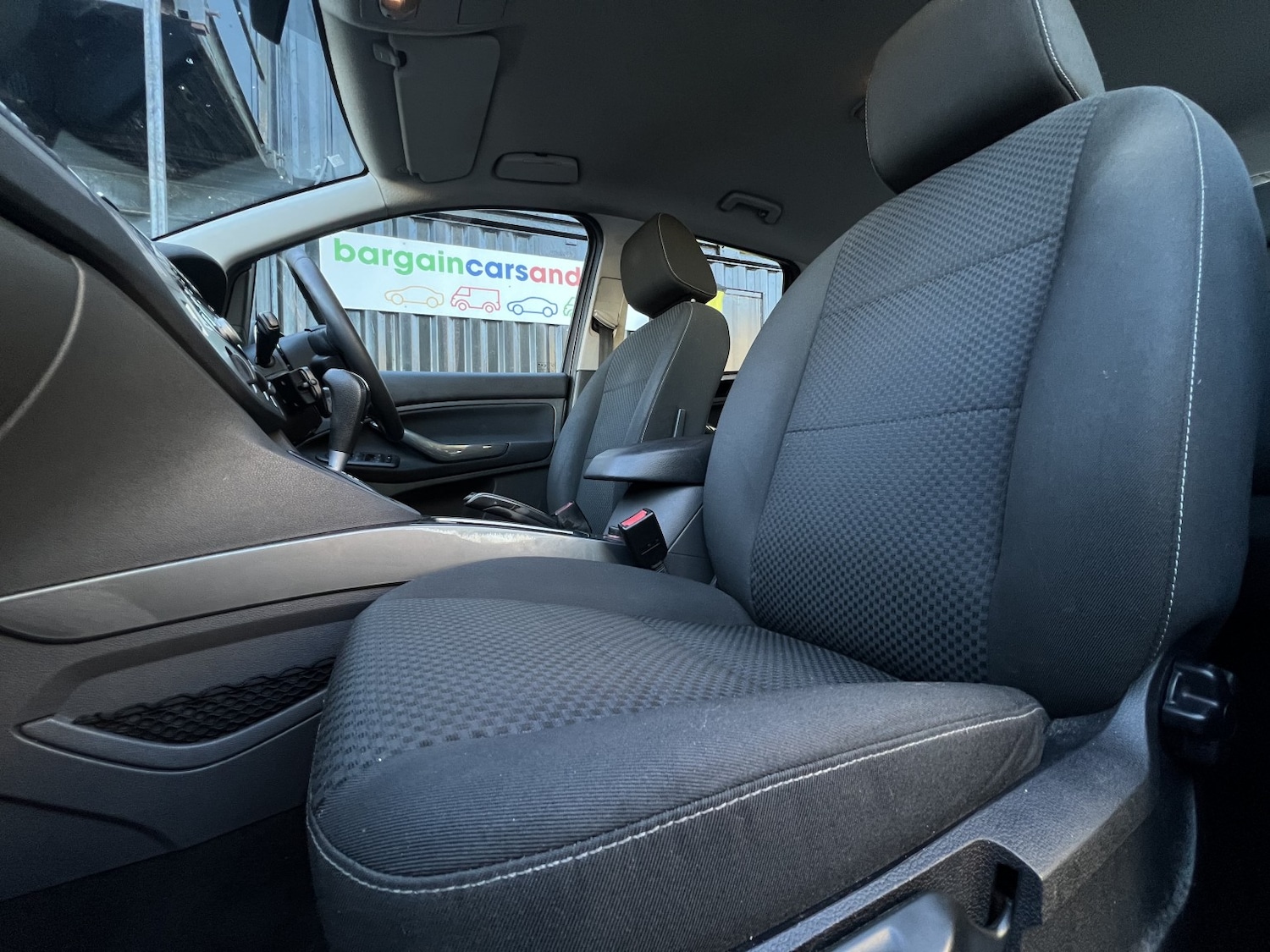 Used Ford C-Max 2010 for sale - 76830372: Photo 46