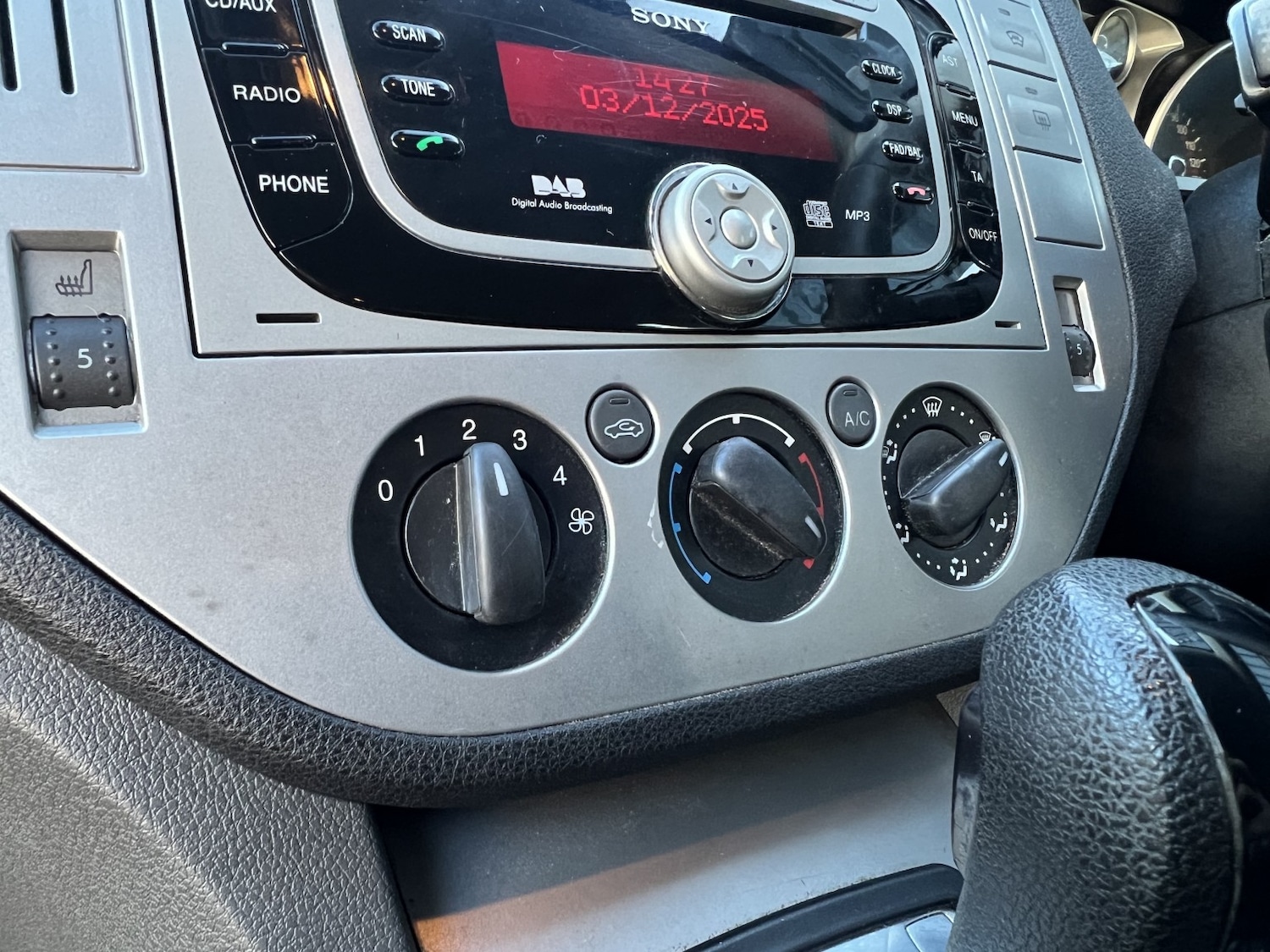 Used Ford C-Max 2010 for sale - 76830372: Photo 49