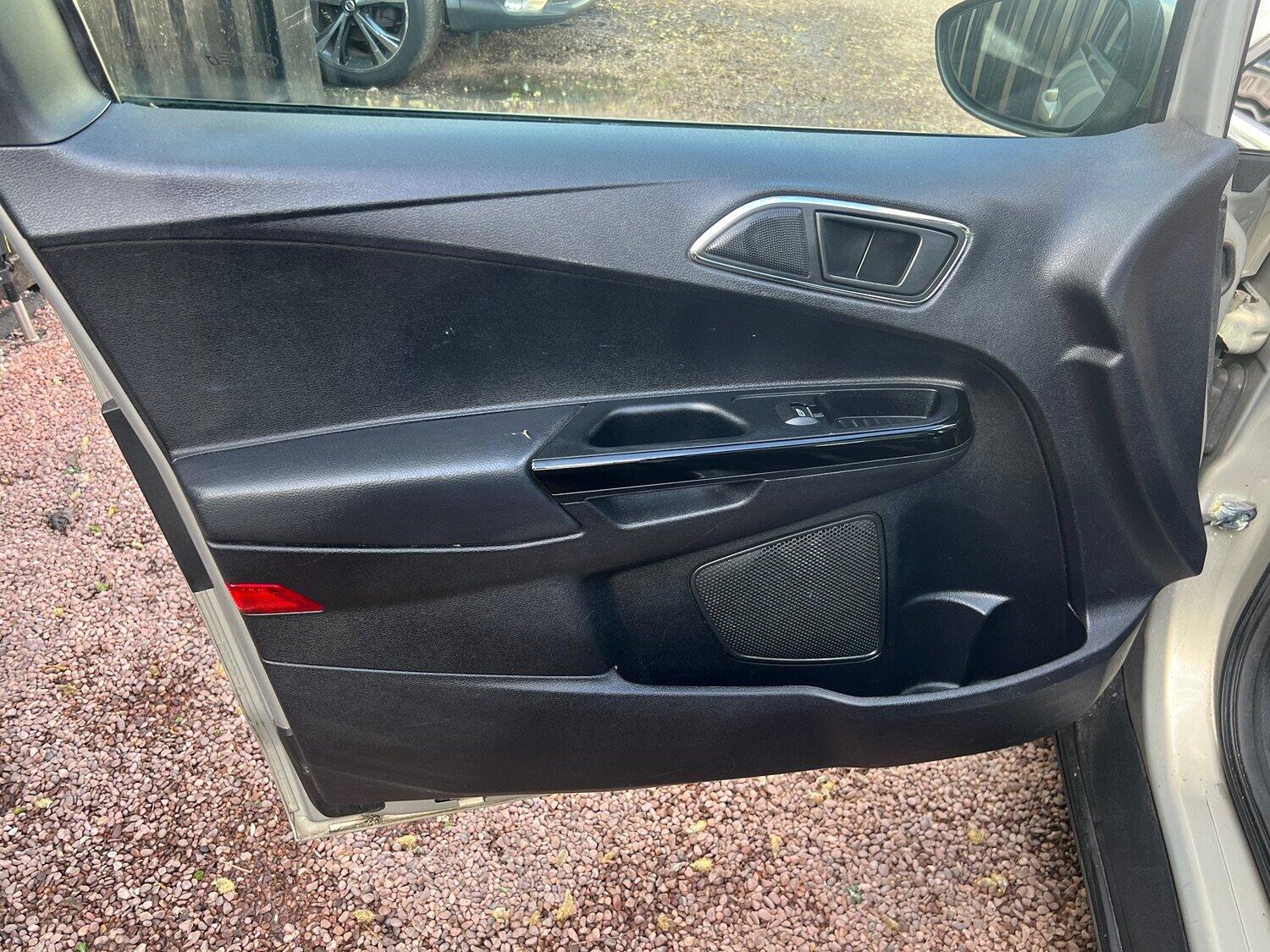 Used Ford B-MAX 2012 for sale - 76793149: Photo 23