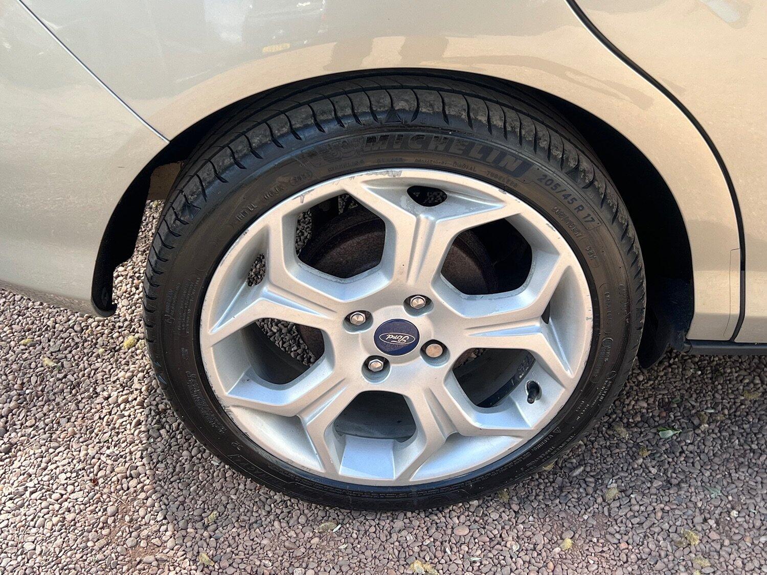 Used Ford B-MAX 2012 for sale - 76793149: Photo 32