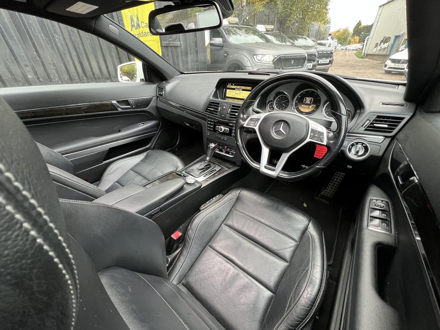 Used Mercedes-Benz E Class 2011 for sale - 76482896: Photo 13