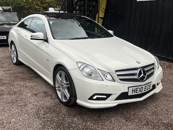 Used Mercedes-Benz E Class 2011 for sale - 76482896: Photo