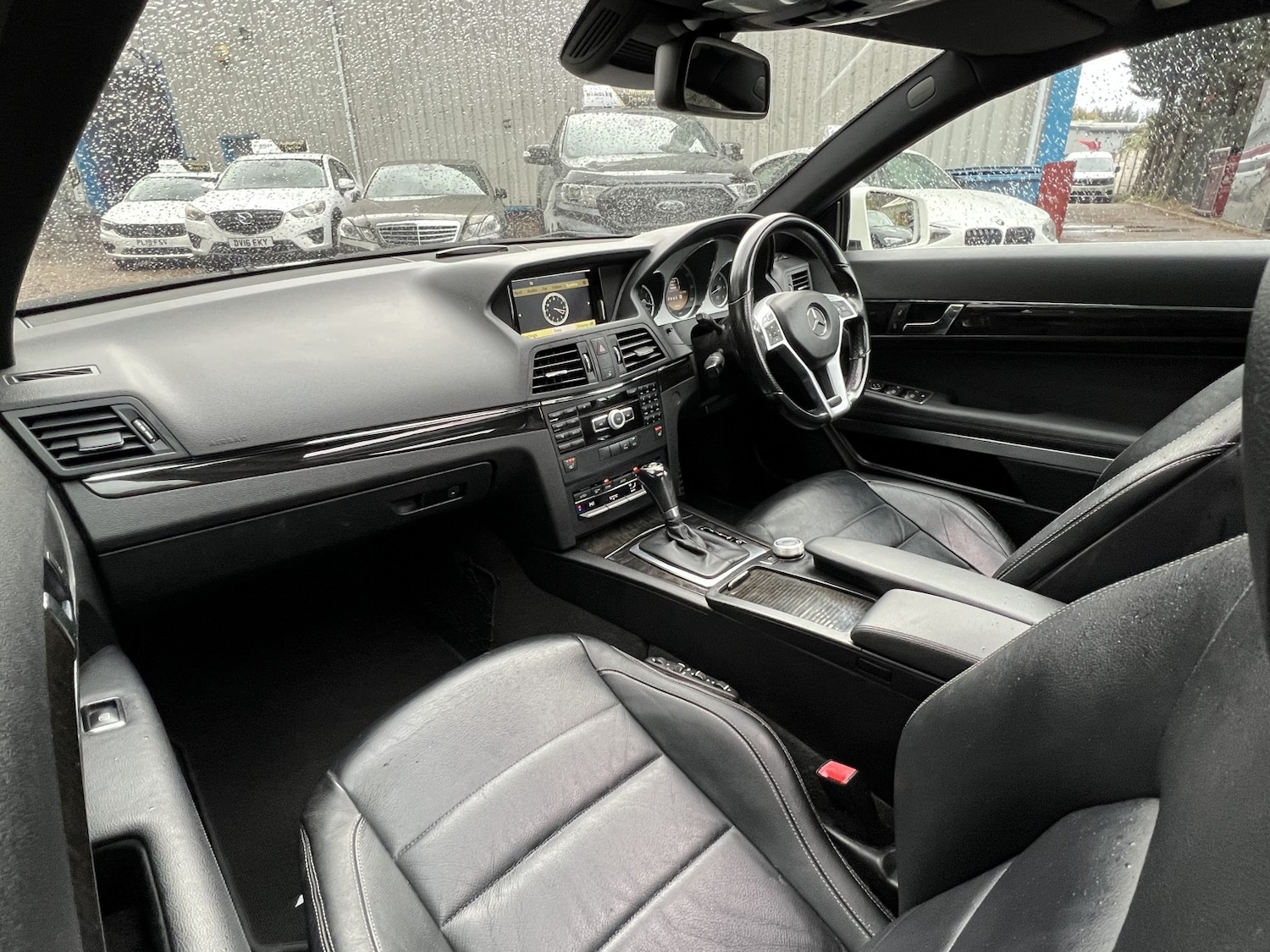 Used Mercedes-Benz E Class 2011 for sale - 76482896: Photo 45