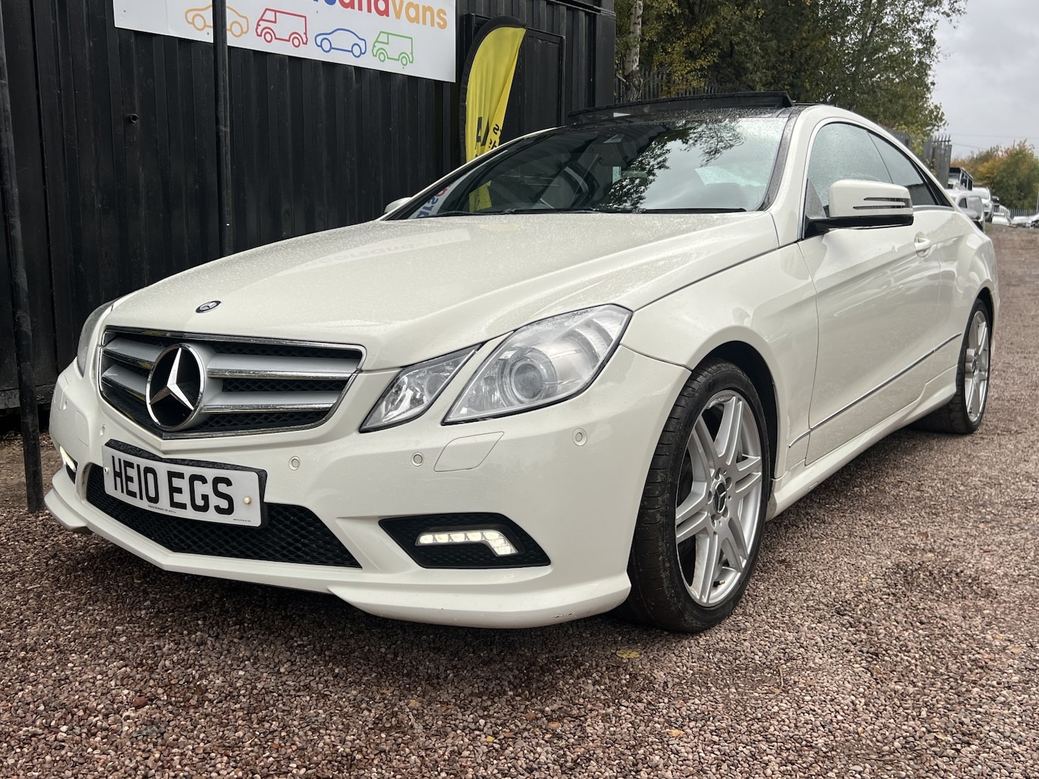 Used Mercedes-Benz E Class 2011 for sale - 76482896: Photo 52