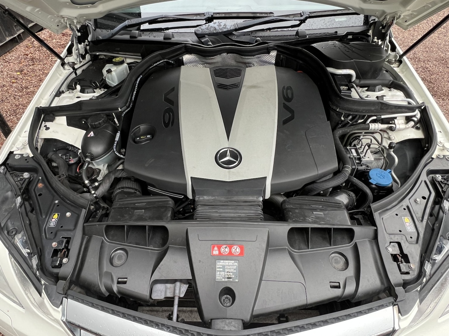 Used Mercedes-Benz E Class 2011 for sale - 76482896: Photo 59