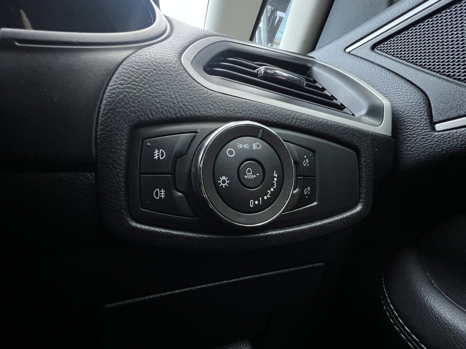 Used Ford Galaxy 2016 for sale - 76791574: Photo 19