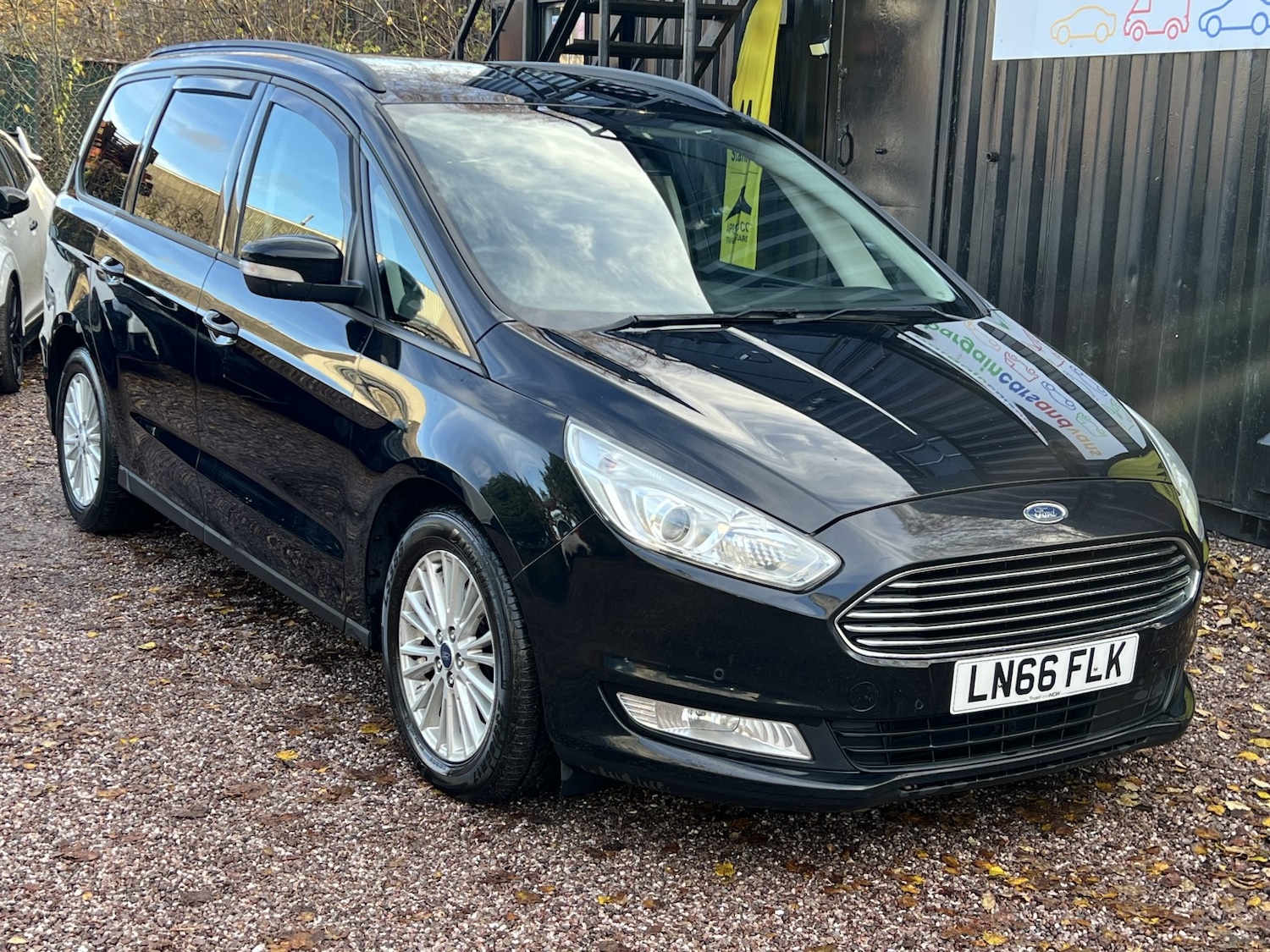 Used Ford Galaxy 2016 for sale - 76791574: Photo 3
