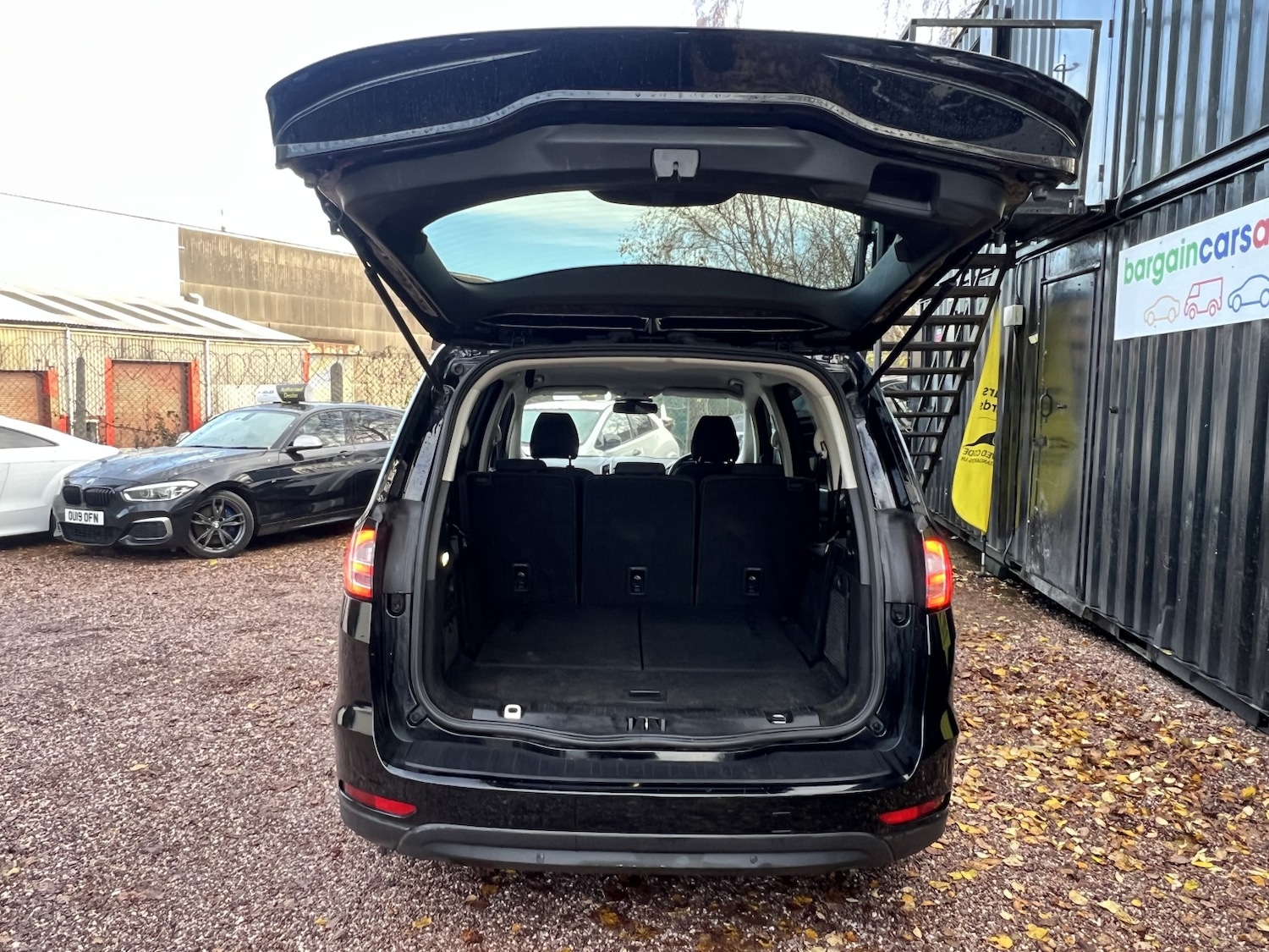 Used Ford Galaxy 2016 for sale - 76791574: Photo 43