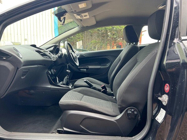 Used Ford Fiesta 2014 for sale - 76174139: Photo 28