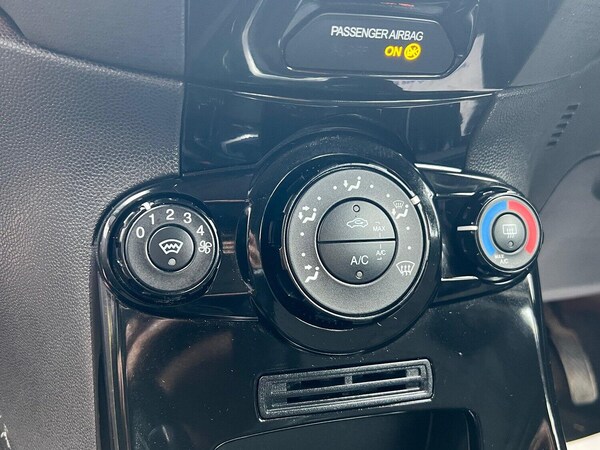 Used Ford Fiesta 2014 for sale - 76174139: Photo 33