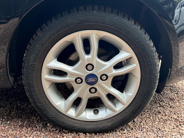 Used Ford Fiesta 2014 for sale - 76174139: Photo 40