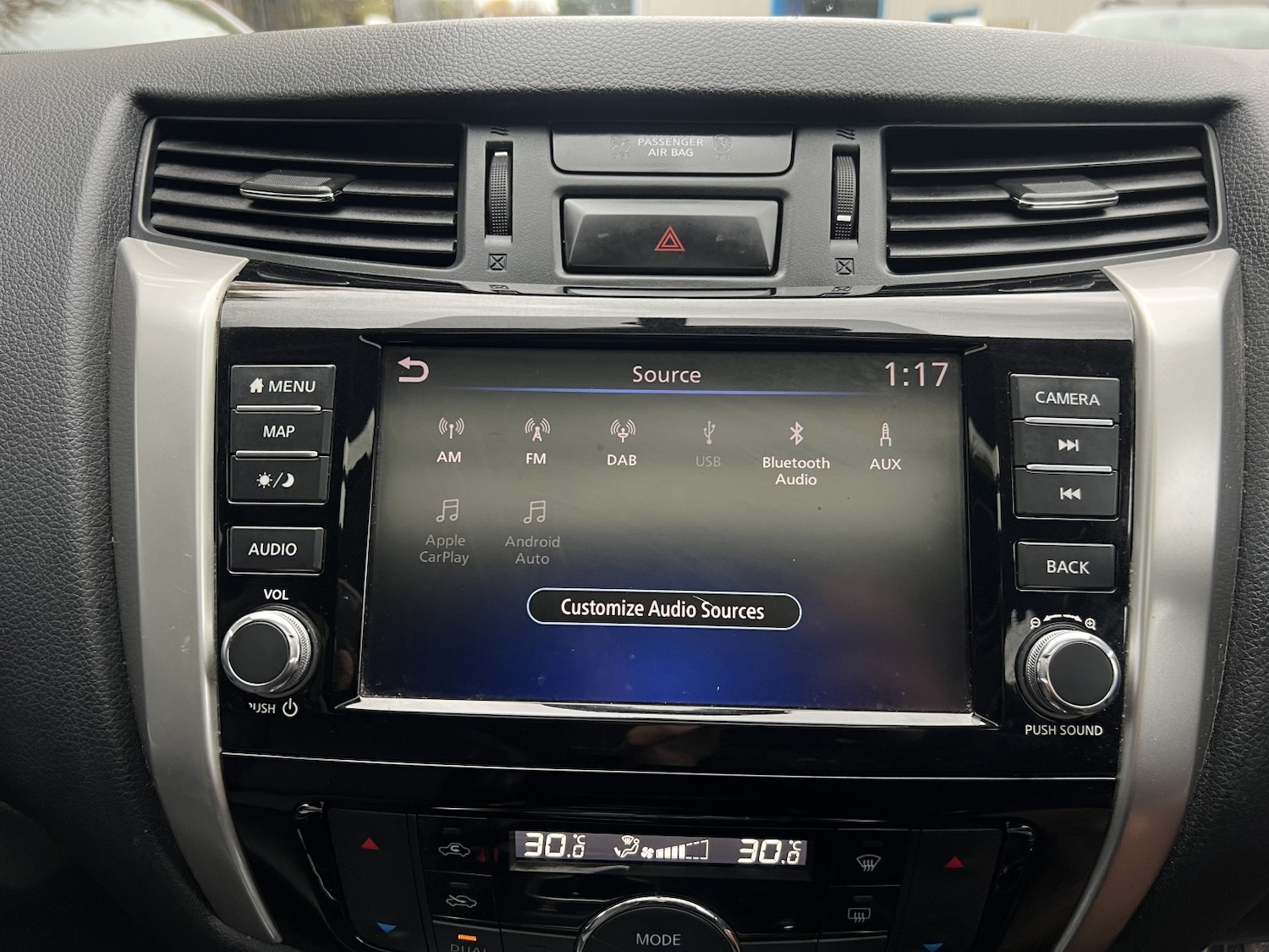 Used Nissan Navara 2019 for sale - 76547827: Photo 24