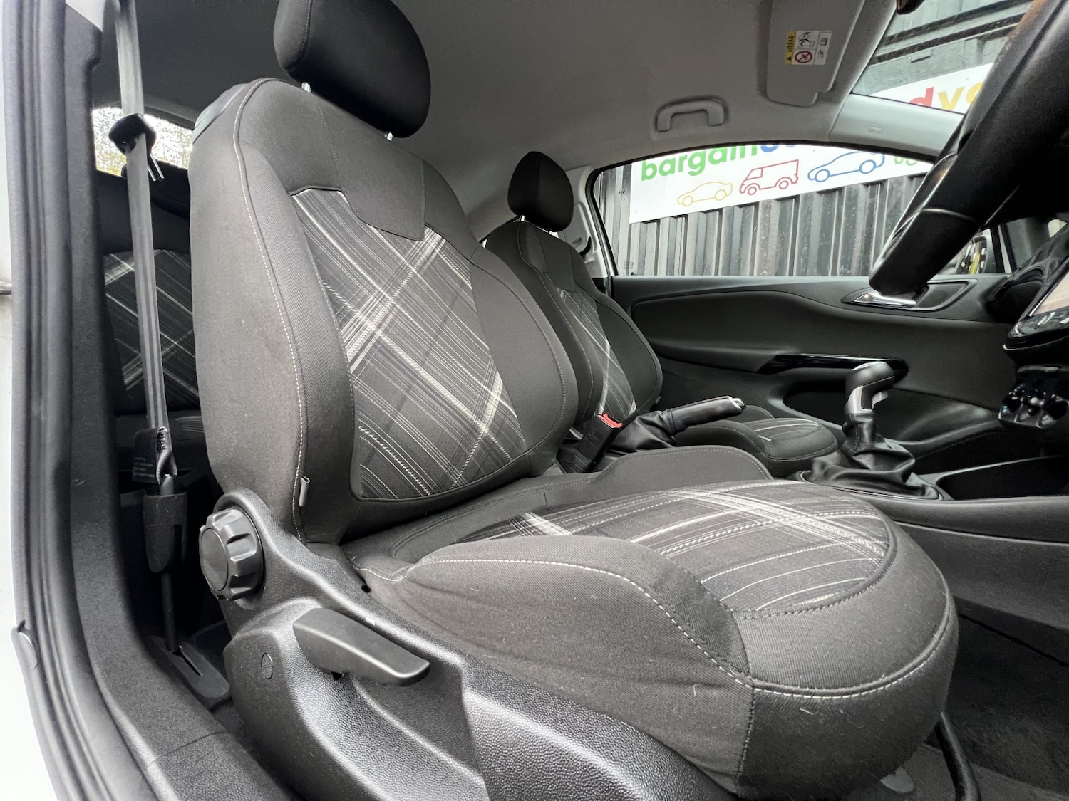 Used Vauxhall Corsa 2015 for sale - 76471240: Photo 12