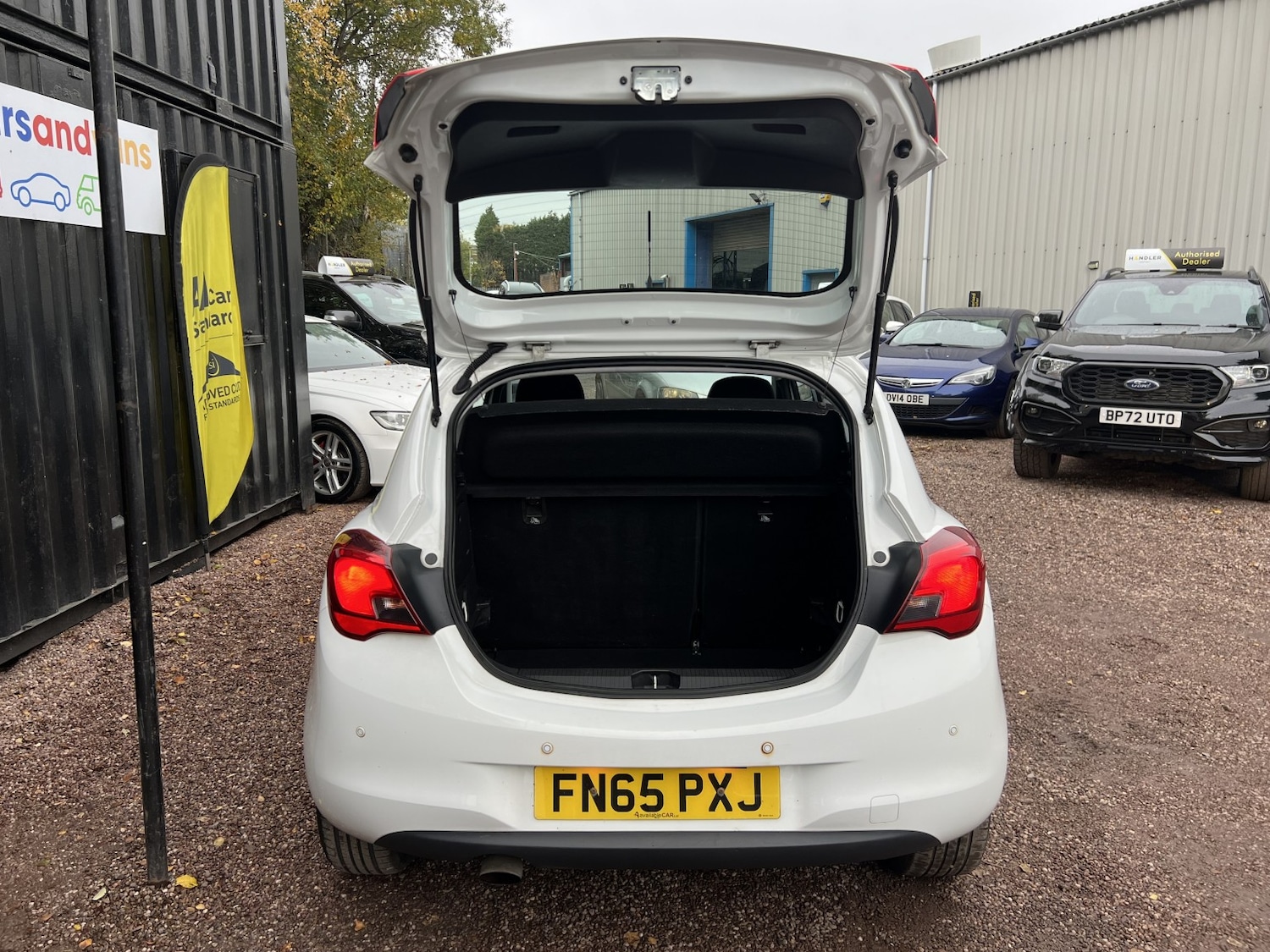 Used Vauxhall Corsa 2015 for sale - 76471240: Photo 26